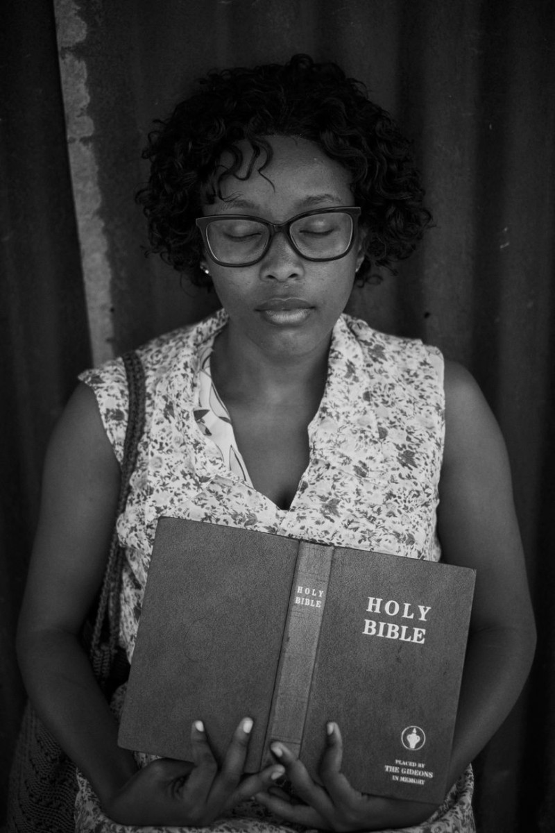 Crown & Covered Monday: Weekly Prayer & Bible Verse to Start Your Week (Ephesians 6:10-18) Crown & Covered Monday: Weekly Prayer & Bible Verse to Start Your Week (Ephesians 6:10-18)